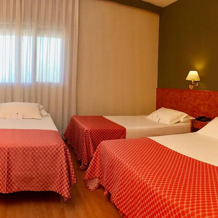 Ap Hotel Madrid Airport Buitenkant foto
