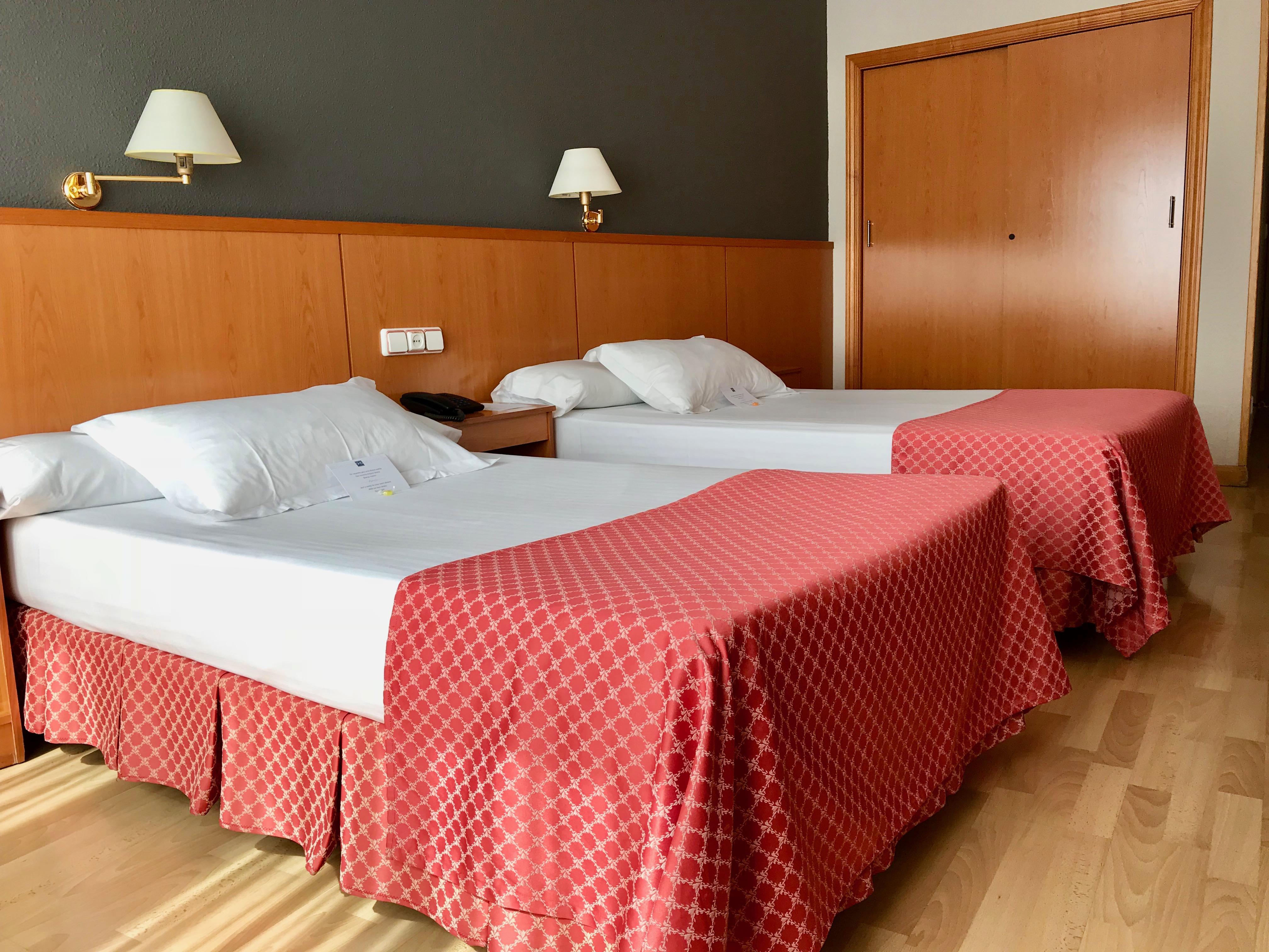 Ap Hotel Madrid Airport Buitenkant foto