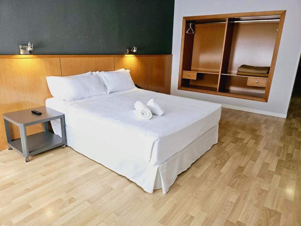 Ap Hotel Madrid Airport Kamer foto