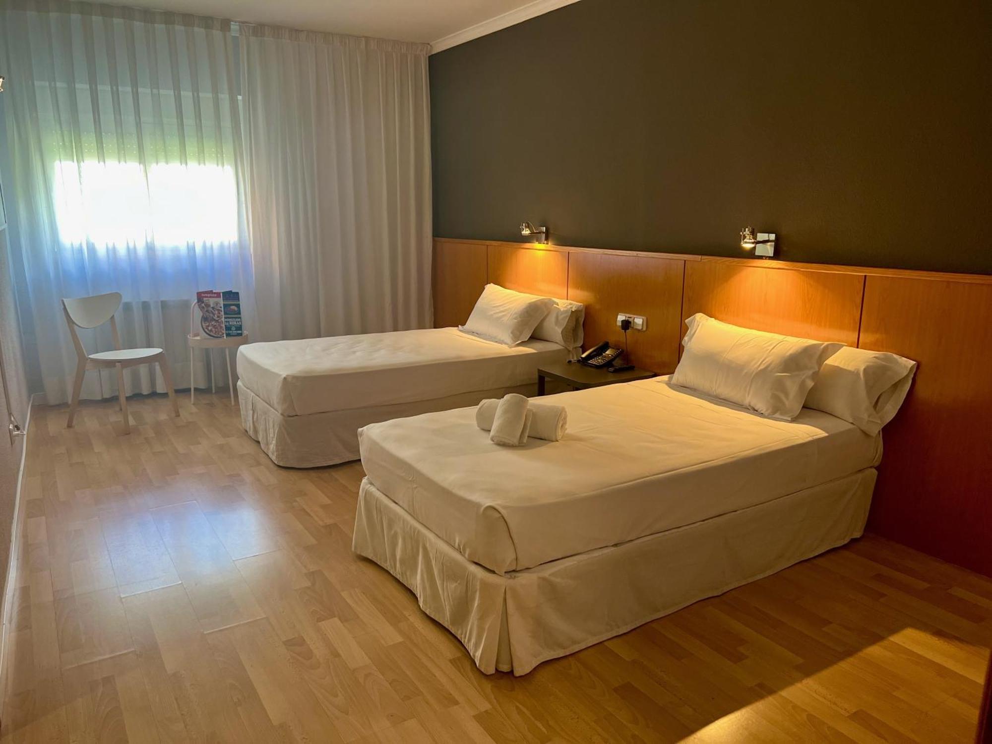 Ap Hotel Madrid Airport Buitenkant foto