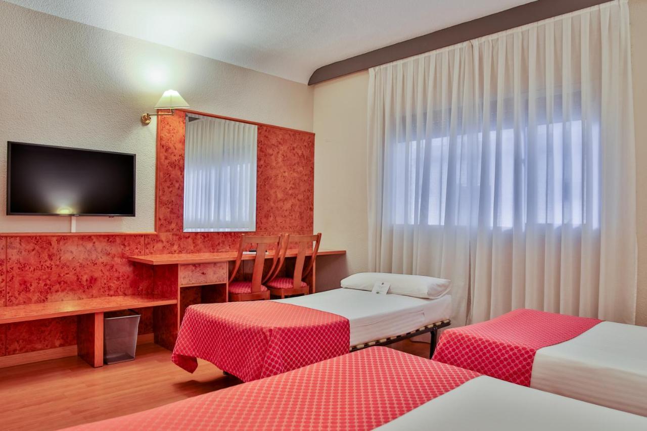 Ap Hotel Madrid Airport Buitenkant foto